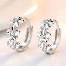 Load image into Gallery viewer, NEHZY 925 silver needle new women&#39;s fashion high quality jewelry crystal zircon flower type three five-leaf flower earrings
