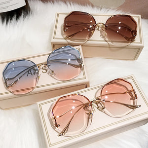 Gradient Women's Sunglasses